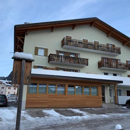 Apartamento Ciasa De Rosa Pozza di Fassa Exterior foto
