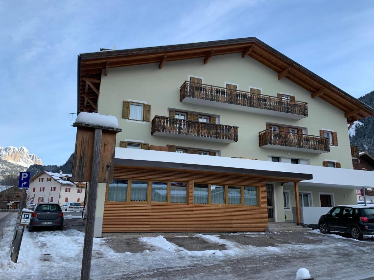 Apartamento Ciasa De Rosa Pozza di Fassa Exterior foto