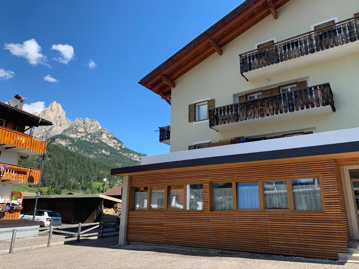 Apartamento Ciasa De Rosa Pozza di Fassa Exterior foto
